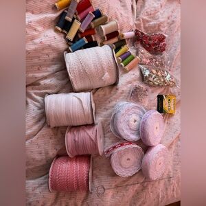 Assorted sewing supplies